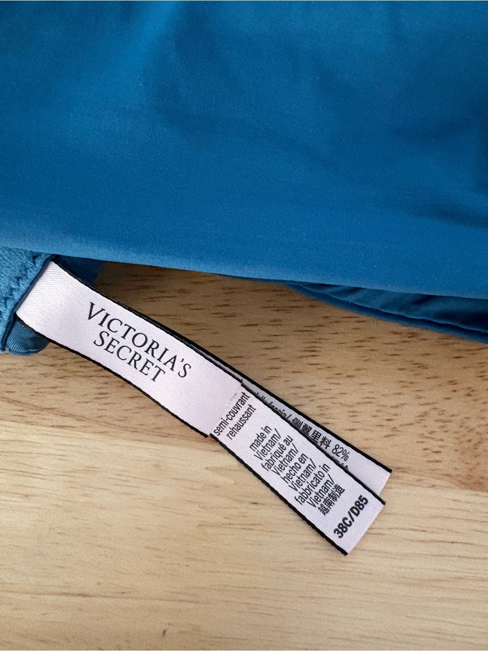 Victoria secret 38C Seamless aqua Lace-Back T-Shirt Bra - Women Intimates - Picture 4 of 8